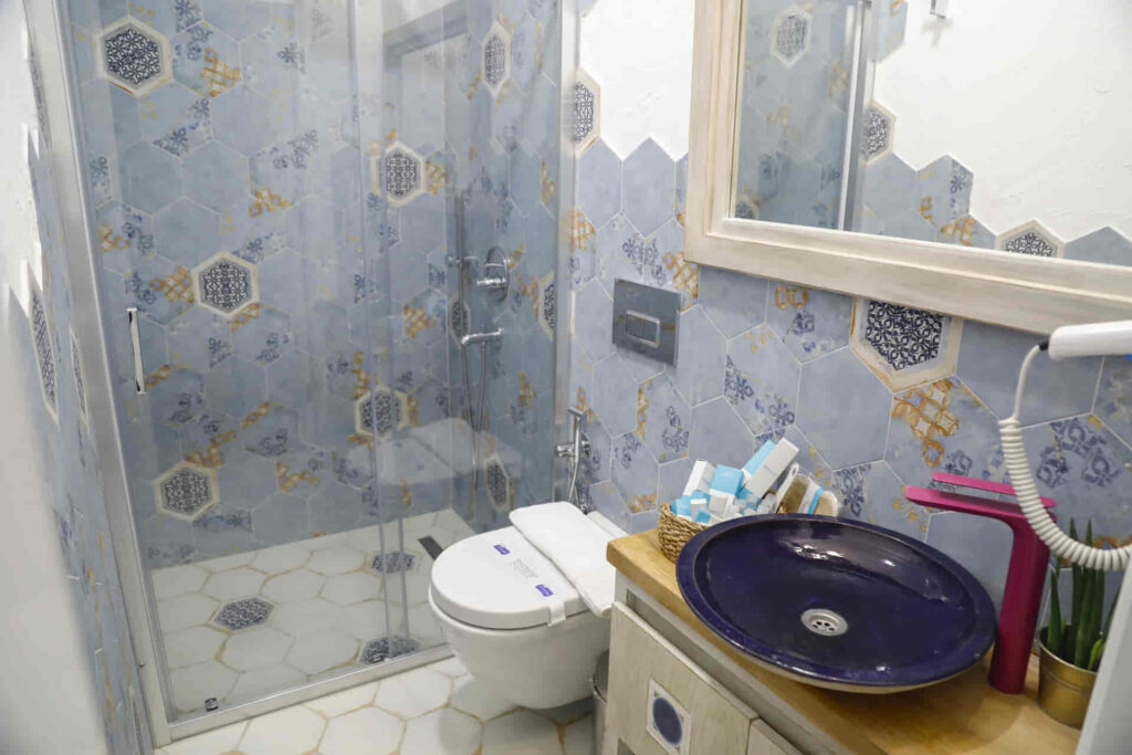 Adacan Hotel