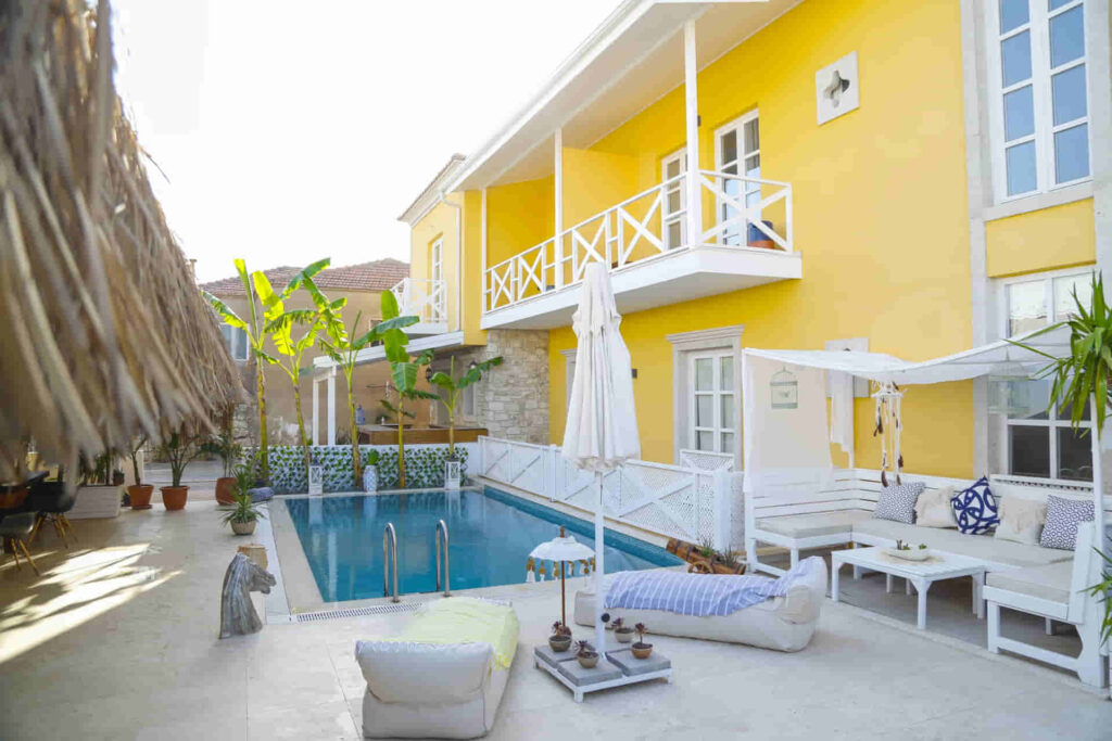 Adacan Hotel