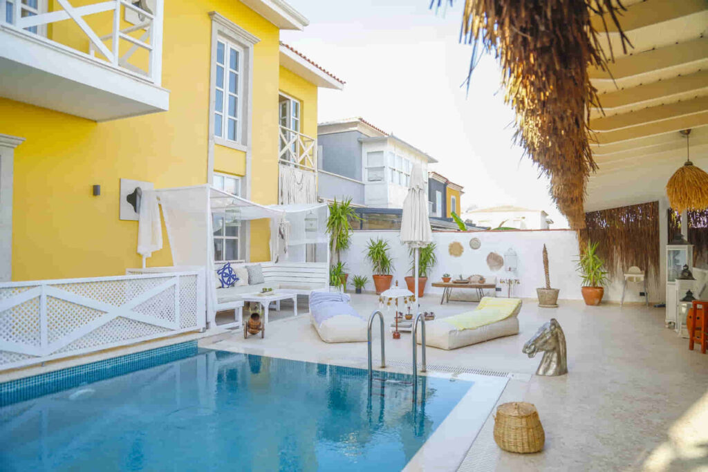 Adacan Hotel
